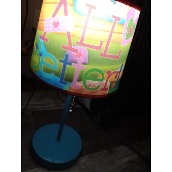 Doc McStuffins Childrens Lamp - Picture 4 of 7